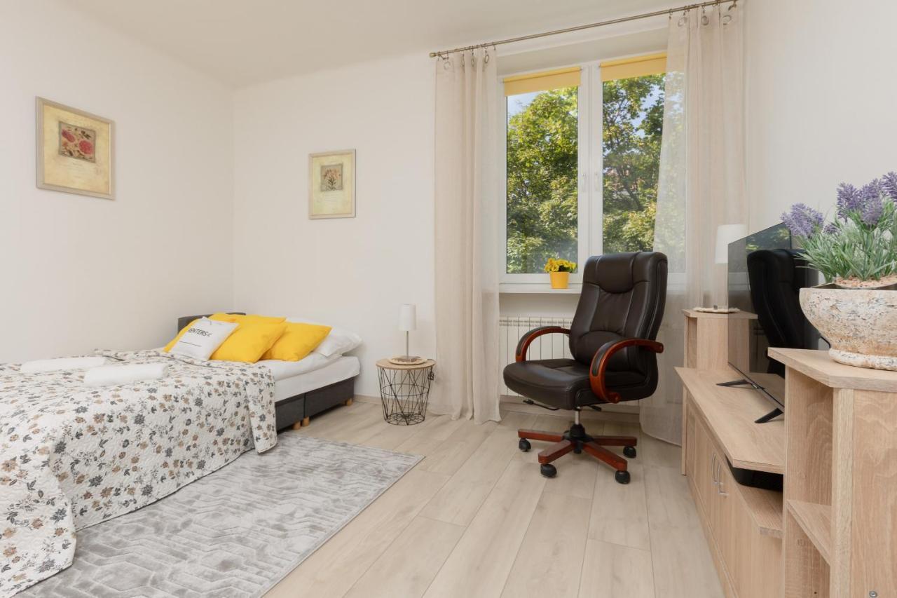 Raclawicka Cozy Studio Apartment By Noclegi Renters وارسو المظهر الخارجي الصورة